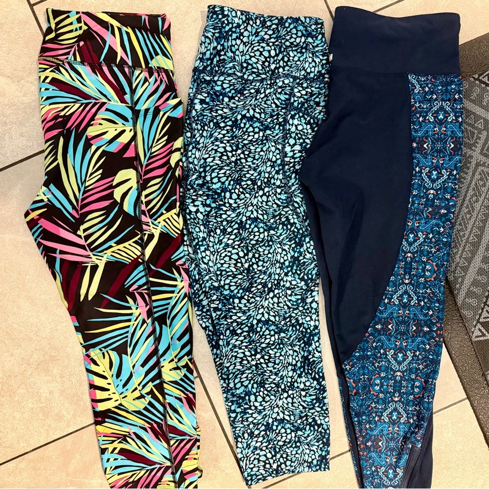 3 Prs Leggings Avia, Athletic Works & Zobha Sz L